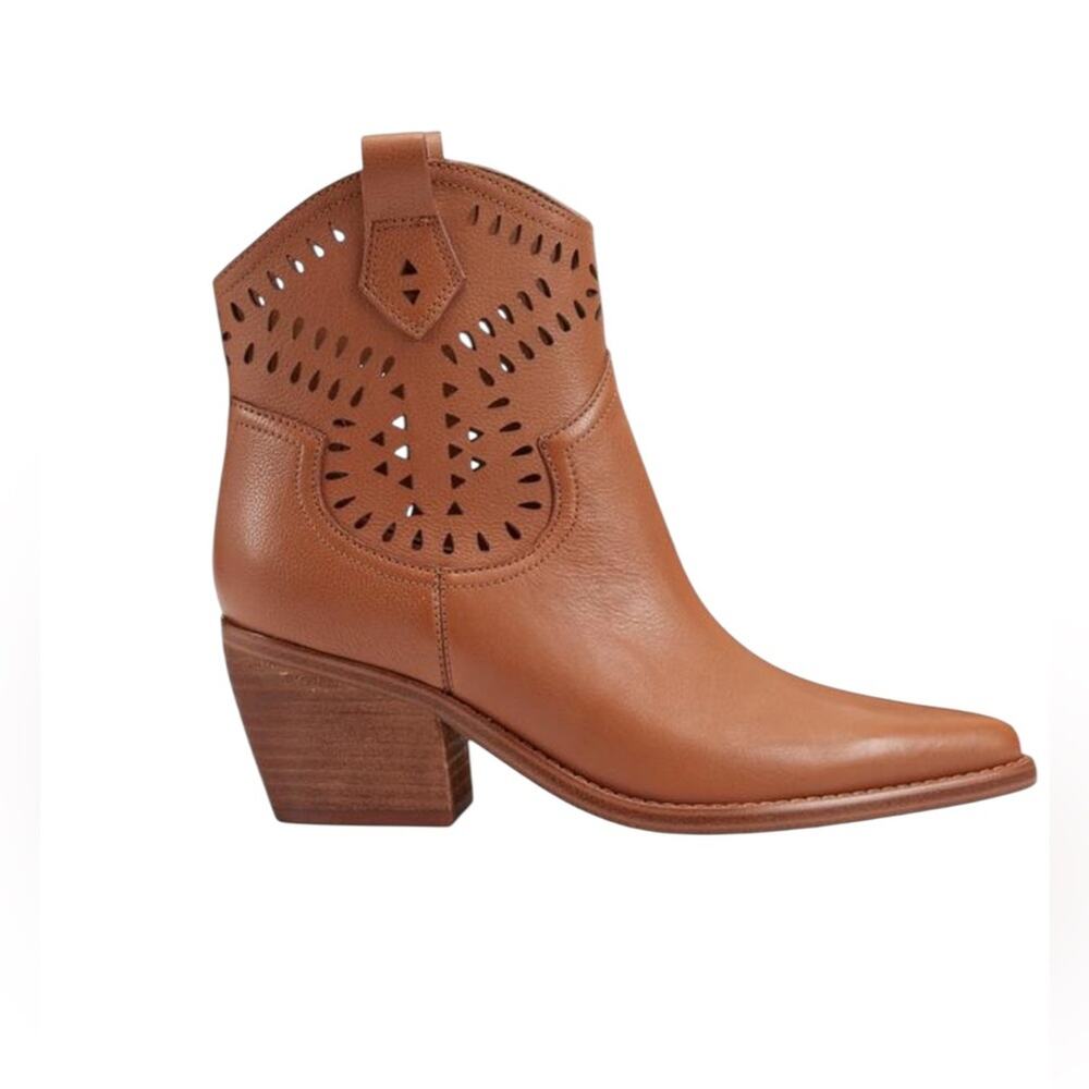 NWOT Marc Fisher Elyma Pointed Toe Western Tan Booties – Sz 8M